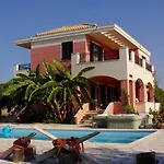 Willa Alekos Houses-mitis Lépedha