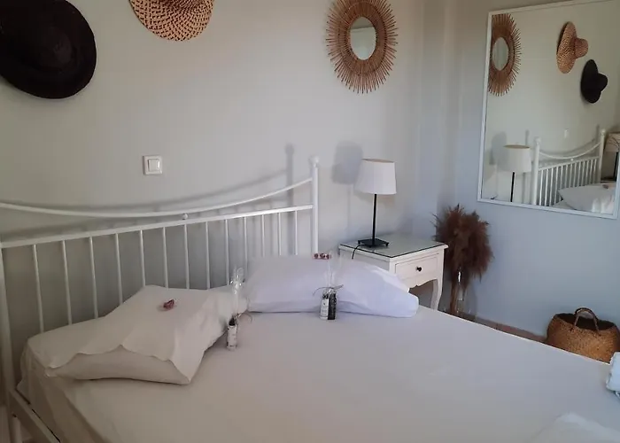 Alekos Houses-mitis Βίλα Λέπεδα