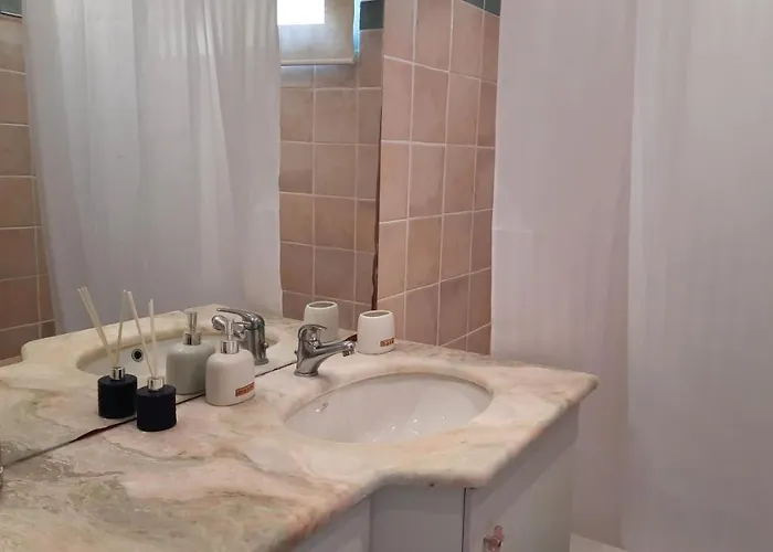 Villa Alekos Houses-mitis